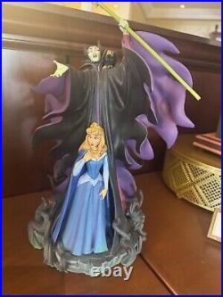 2024 Disney Parks Sleeping Beauty Maleficent Light-Up Statue Figurine Figure NTW