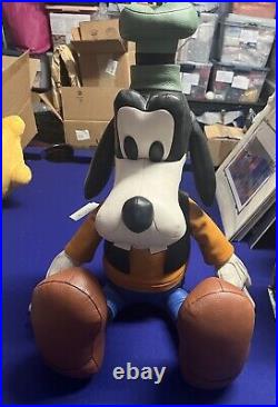 Coach Goofy Leather Plush Disney Parks 2022 50th Anniversary New