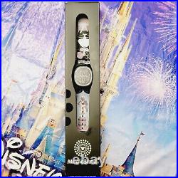 DisneyParks 2022 Haunted Mansion RARE Stretching Portraits Tightrope Magicband+