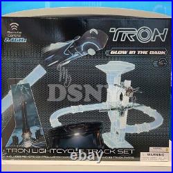 Disney Parks 2023 Tron Lightcycle Run Glow In The Dark Track Set Remote Control