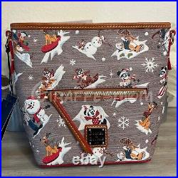 Disney Parks Dooney & Bourke Mickey & Friends Christmas Crossbody Bag NWT EXACT