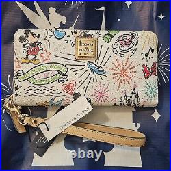 Disney Parks Dooney and Bourke Sketch Wallet Wristlet Mickey Minnie Mouse NWT