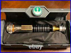 Disney Parks Star Wars Galaxy's Edge Luke Skywalker Lightsaber Hilt & Free Pin