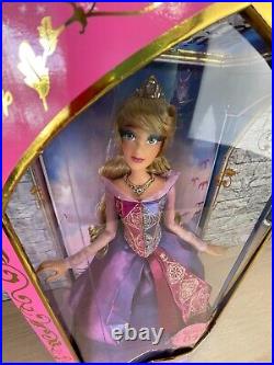 Disney Parks Store Limited Edition of 5000 Aurora Sleeping Beauty 17 Doll 2024