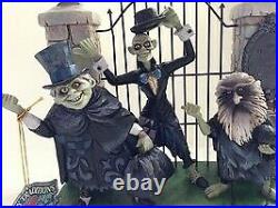 Disney Parks The Haunted Mansion Hitchhiking Ghosts Jim Shore Statue Figurine