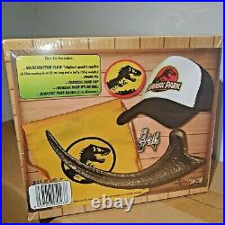 Jurassic Park Adventure Kit Doctor Collector With Replica Dinosaur Claw & Cap