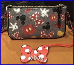 NWT Disney Parks Dooney & Bourke MICKEY & MINNIE Mania Pieces Crossbody Purse